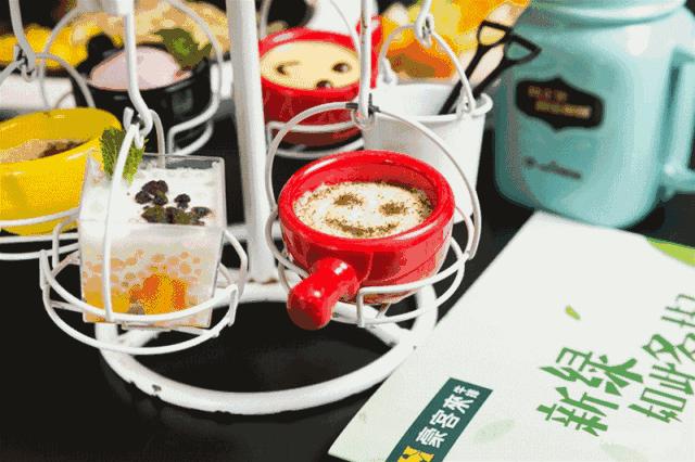 300+直营店的老牌餐厅，刚开春TA就被“绿”了？