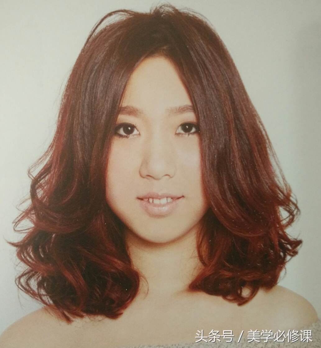 烫发实用的课程,梨花头烫发的正确方法