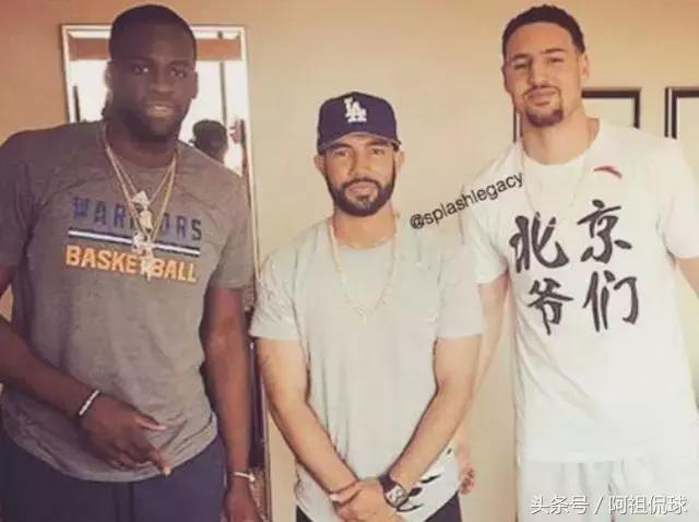 NBA球员的中文T桖衫谁最火？汤神不愧是北京爷们，韦德最霸气