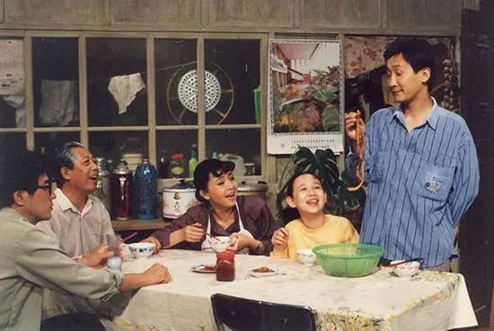 房子装修怎样设置小窗户,家庭装修窗户注意事项和细节