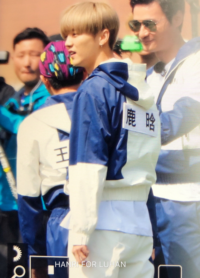 奔跑吧鹿晗背带裤,奔跑吧20170414鹿晗关晓彤