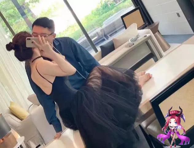曝光渣男网红主播骗女粉丝100万,斗鱼知名女主播被捕事件