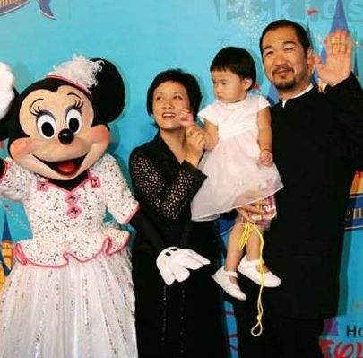 恩爱如初的十对明星夫妻,颜值最高的明星夫妻低调恩爱26年