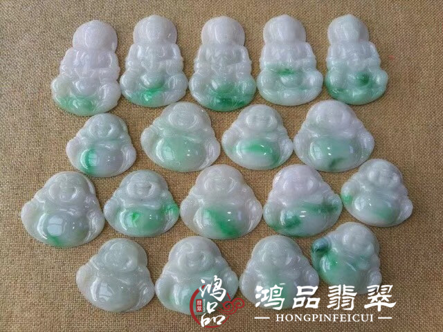 鸿品翡翠赵宏飞，打造一个专为微商服务的翡翠品牌