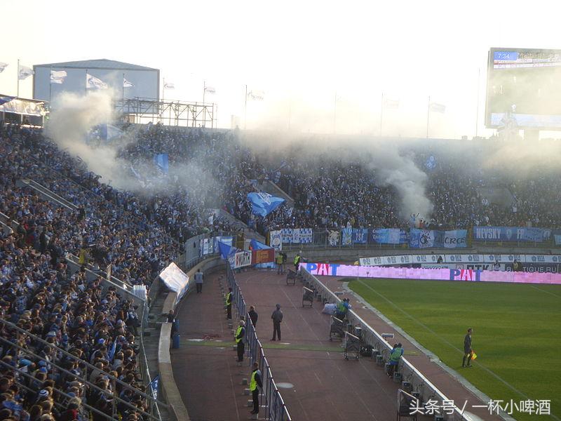 来自“熊”的世界：战斗名族——俄超球场系列