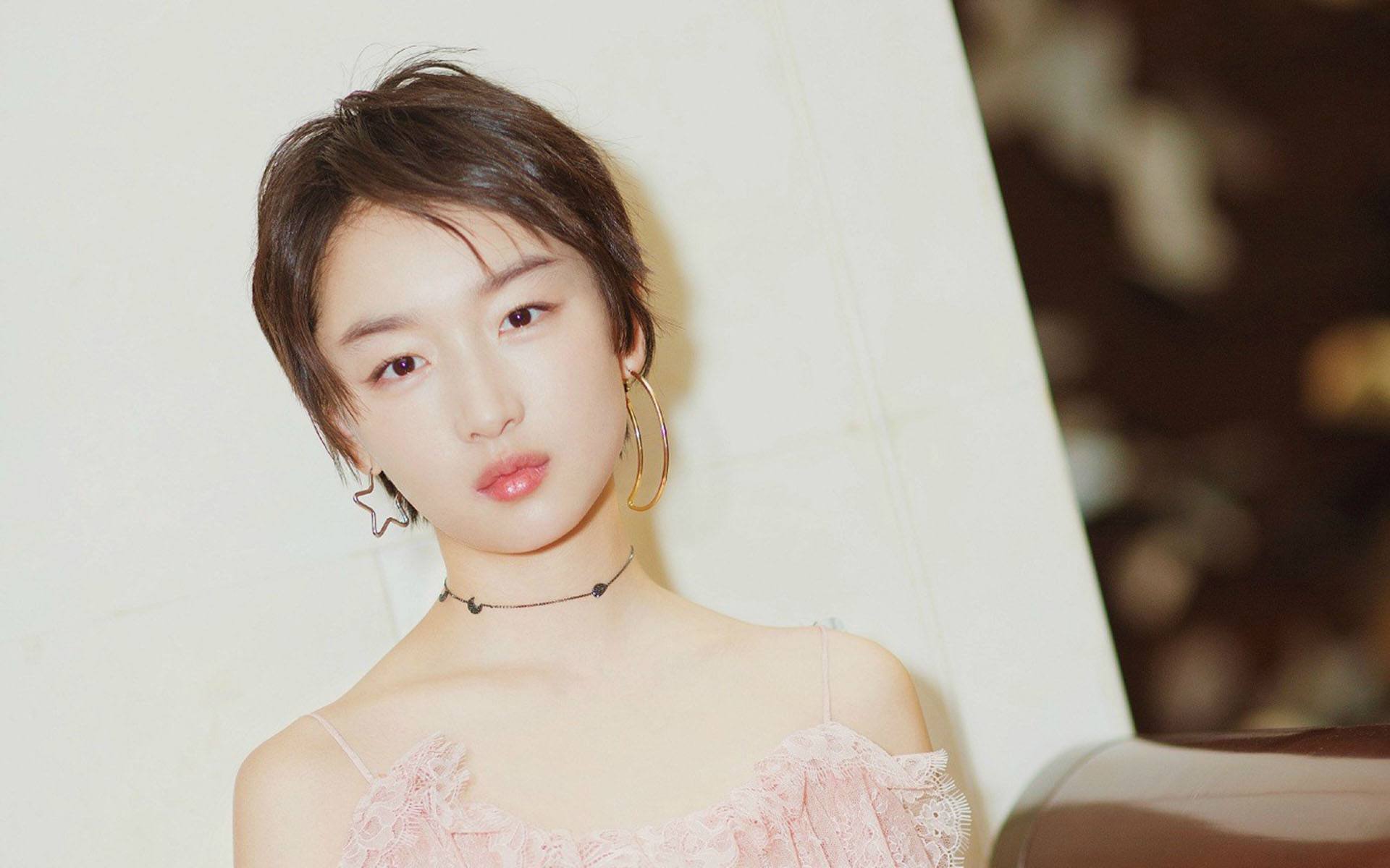 单眼皮的眼妆教程干净高级,心机单眼皮眼妆