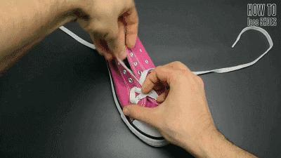 adidas贝壳头鞋带不打结系法,怎么鞋带不打结也不会松开篮球鞋