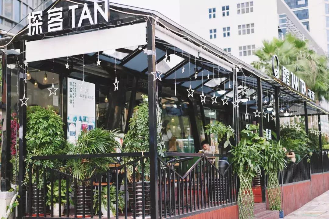 夏天拍美照这家店的饮品绝对少不了，单品吸睛程度100%