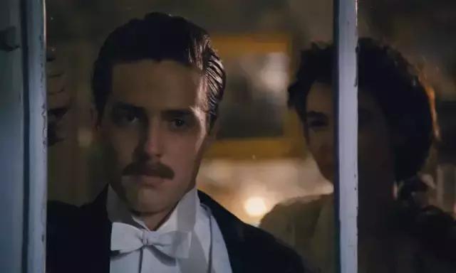 打死我也想不到，他们在一起演了一部基片