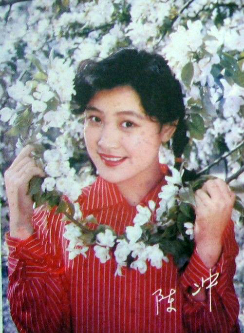 上影厂演员60年代初合影,上影厂55年电影