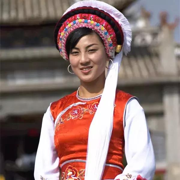 云南所特有的少数民族有几个,云南特有的15个少数民族分别是