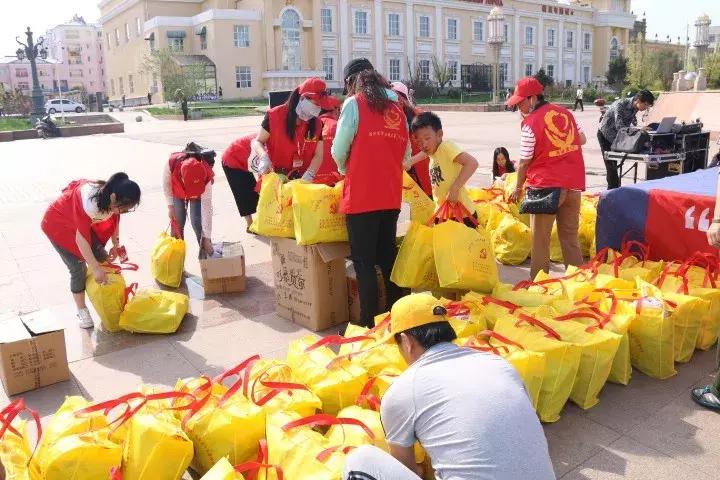 今年过了一个特别难忘的六一,今年过了个不一样的六一