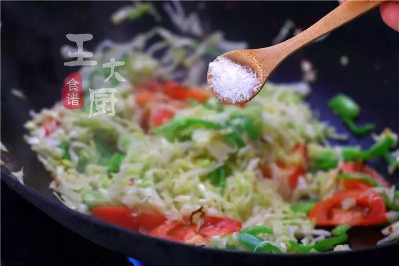 大头菜炒西红柿的营养功效,大头菜炒西红柿的营养价值及功效