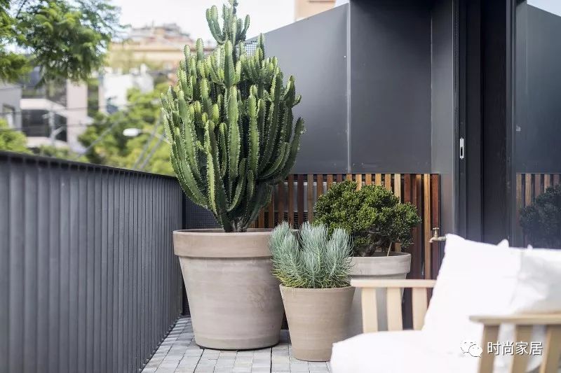 火了几十年的装修,黑白灰极简风墙面用什么好