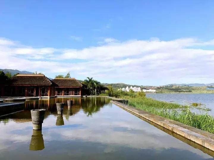 昆明国庆节假期自驾游攻略,五一昆明最适合去的地方