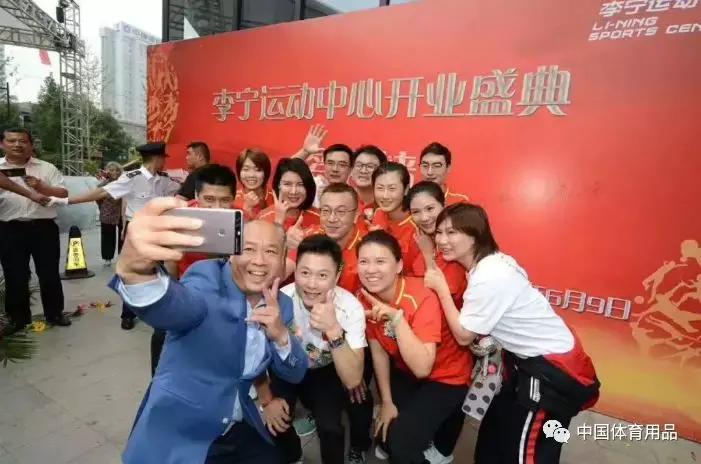 王源代言FILA；临沂李宁运动中心启幕；阿迪麦迪训练营启动……