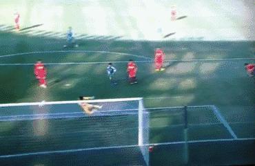 日本2-1击败日本国内球迷反应,球迷欣喜若狂街头庆祝日本战胜