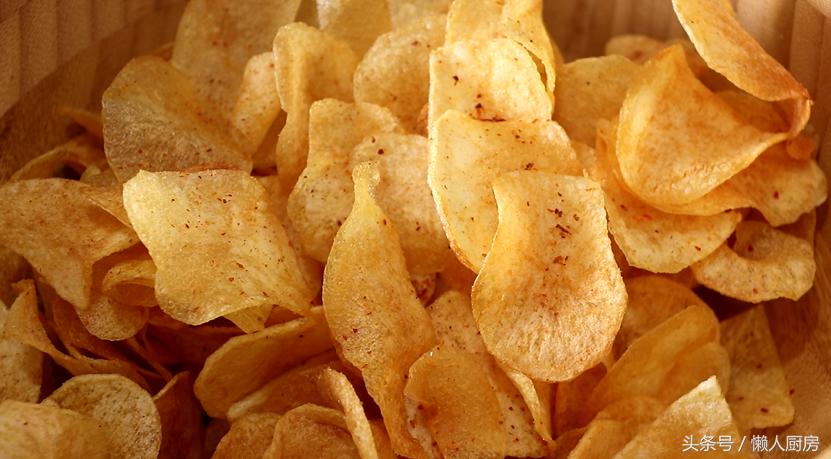 教大家做个美味的薯片简单易学,在家自己做的薯片秘制酱料