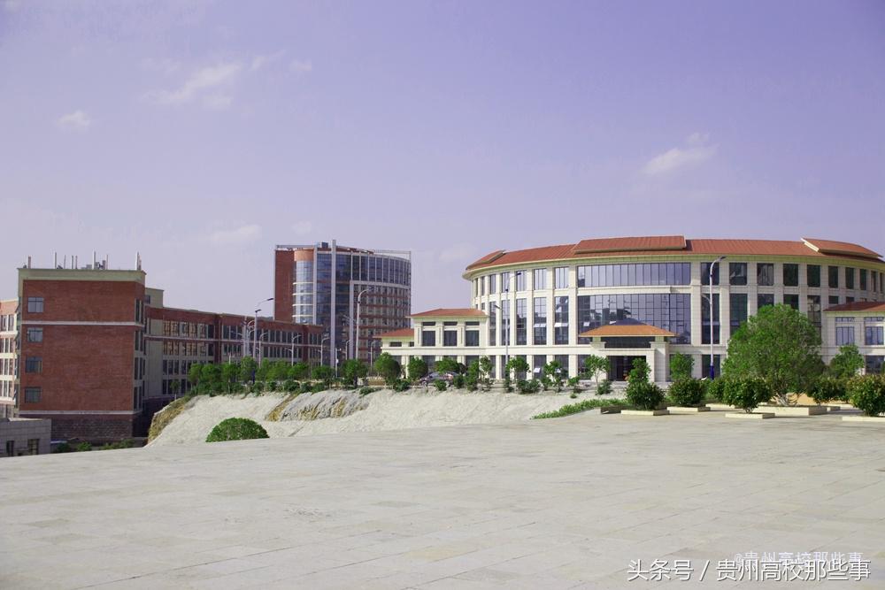 贵州专科报考征集志愿的学校,贵州专科学校何时填报志愿