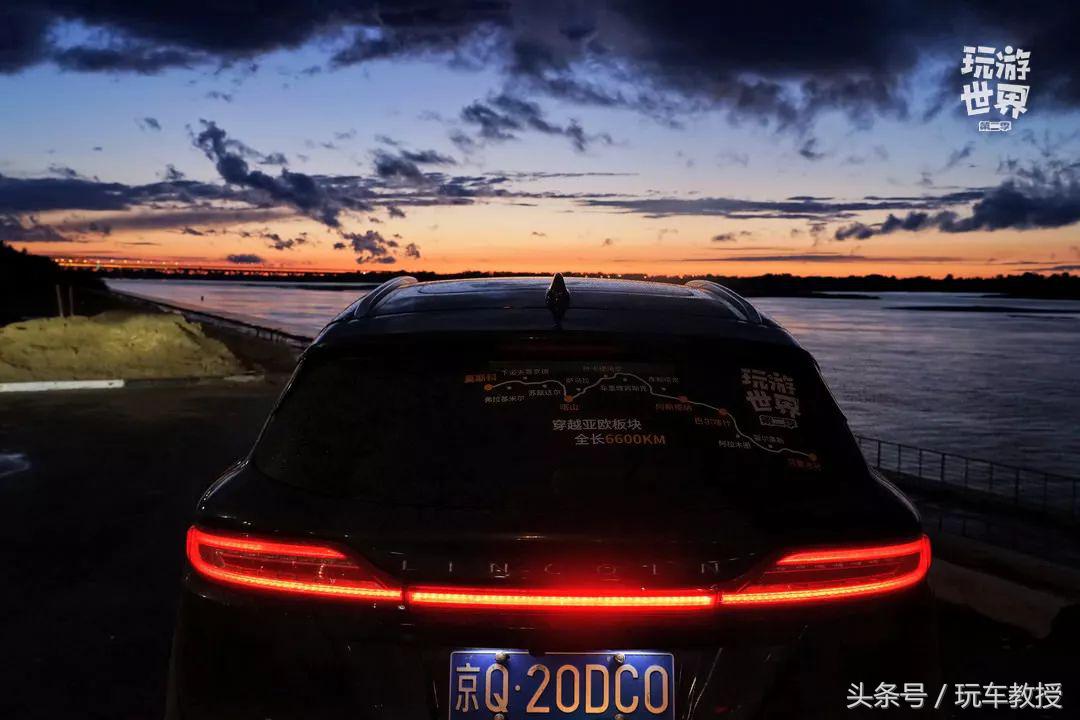 尾灯竟然比夕阳美？这次旅程开的三台SUV简直开挂