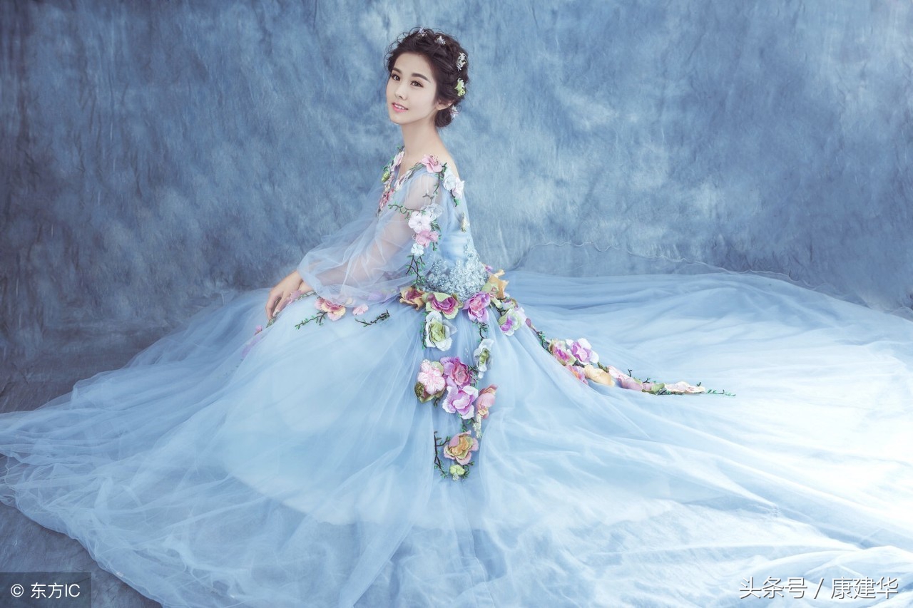 古今来许多世家，无非积德天地间第一人品，还是读书