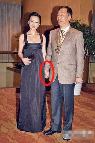 梁朝伟刘嘉玲近日罕见秀恩爱,刘嘉玲梁朝伟同台