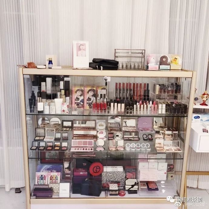 张辛苑化妆台图片,张辛苑美妆