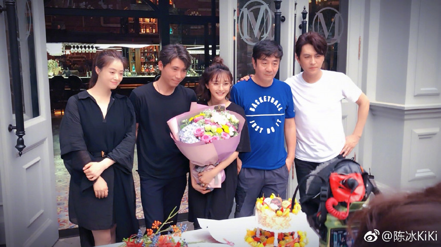 左小青和靳东如果岁月可回头花絮,靳东左小青电视剧如果岁月可回头