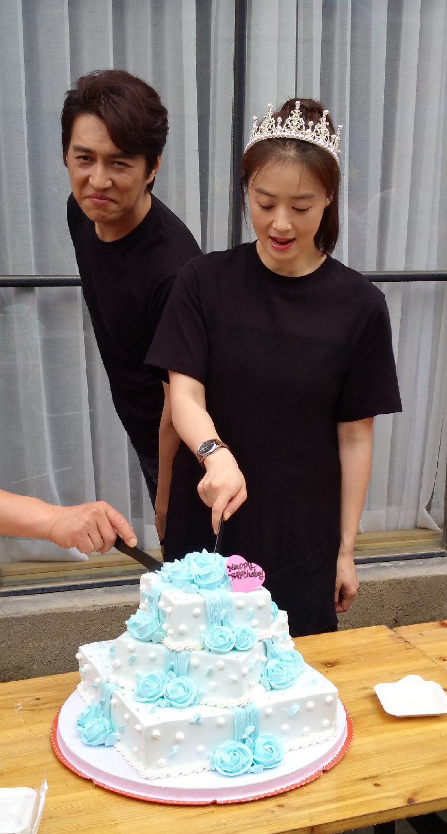 左小青和靳东如果岁月可回头花絮,靳东左小青电视剧如果岁月可回头