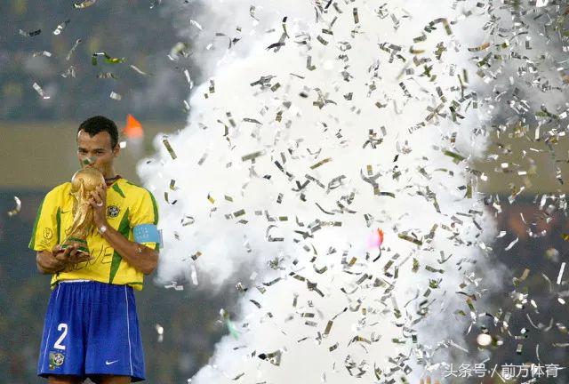 足球巨星卡福,传奇巨星卡福