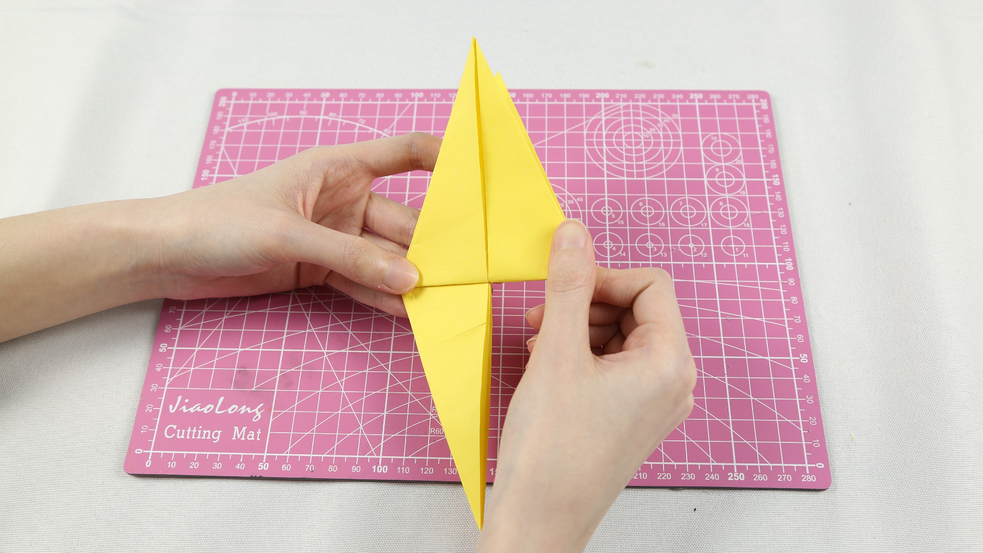 会动的玩具恐龙骨架手工折纸,折纸恐龙玩具简单视频