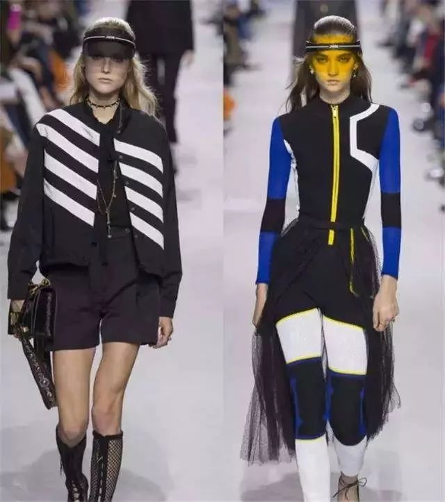 不get一件pvc单品，还怎么愉快的做彼此的塑胶姐妹花？