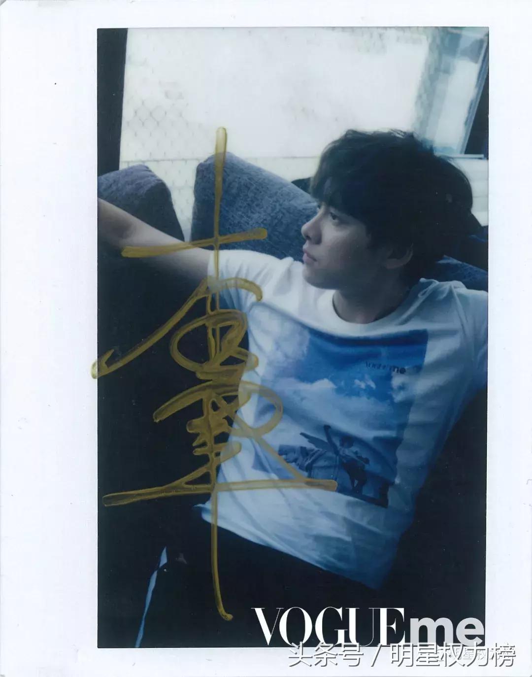 王俊凯蔡徐坤朱一龙李易峰，男明星的拍立得照片都是宝藏叭！