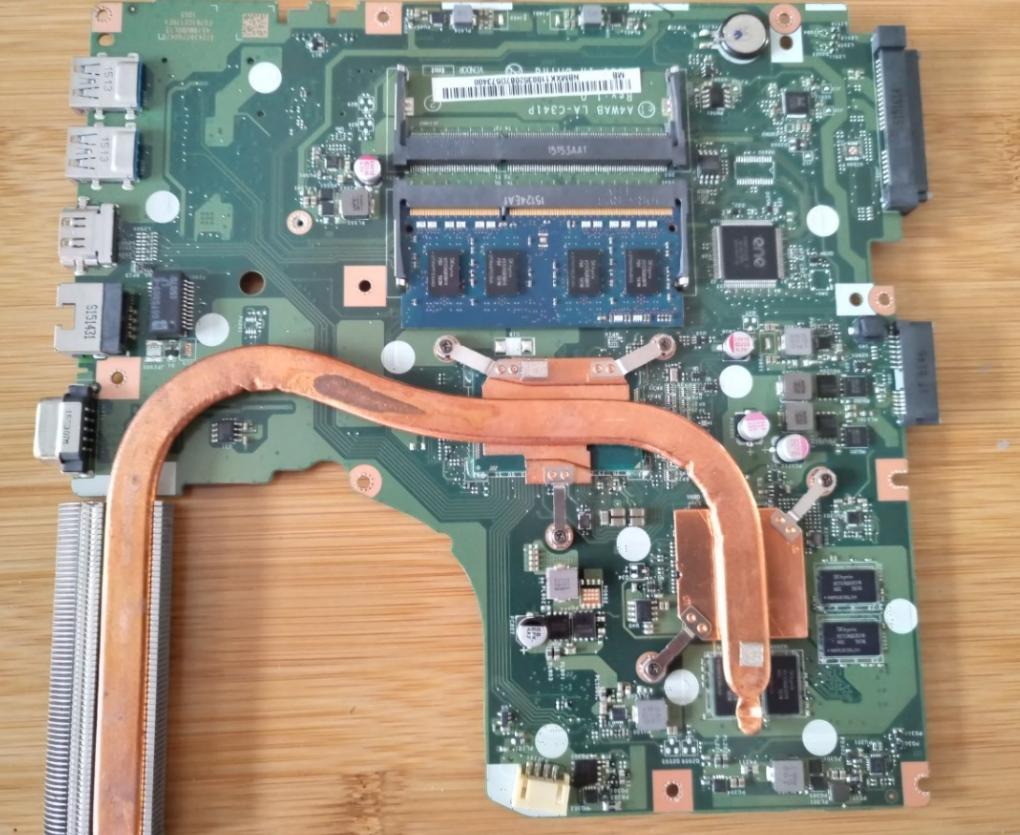 笔记本电脑清灰换硅脂教程,神舟gx8清灰换硅脂教程