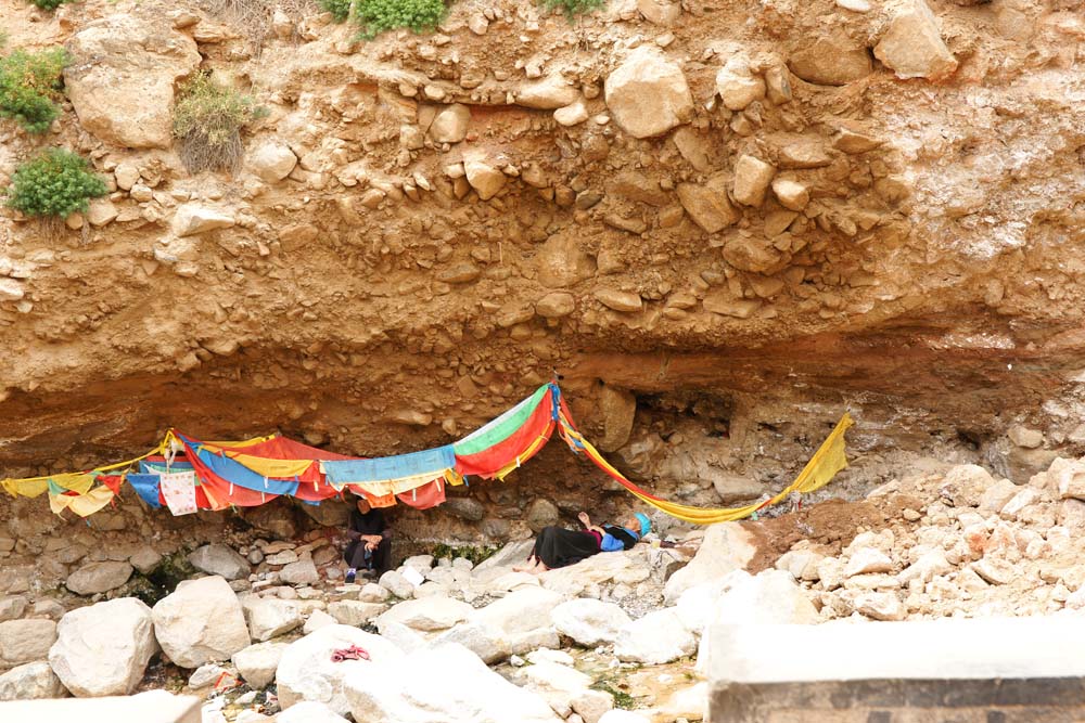 贵德泡温泉攻略,贵德扎仓温泉旅游攻略