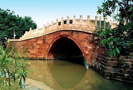 坐着地铁去旅行｜武汉地铁4号线吃喝超全攻略！