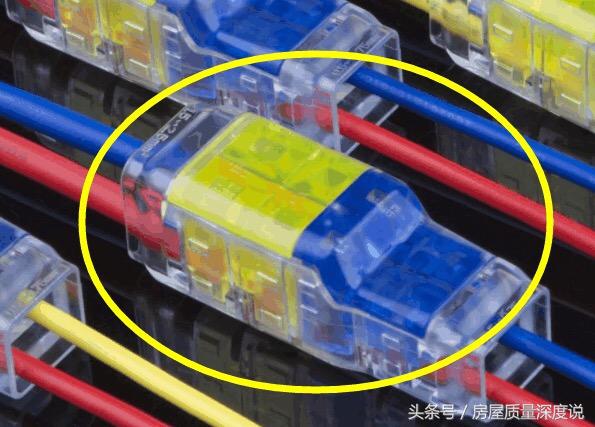 电线连接用热缩管还是绝缘胶带,电线断了接上没有胶带用什么代替