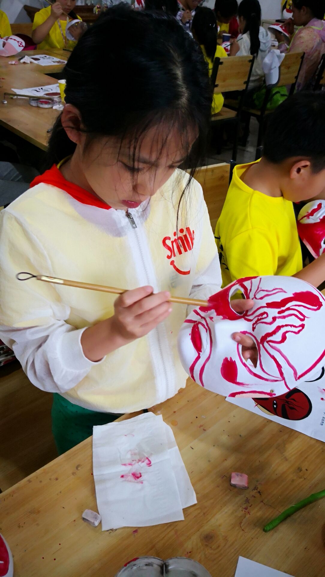 中国传统文化京剧旦角脸谱简笔画,幼儿园中国传统文化脸谱主题墙