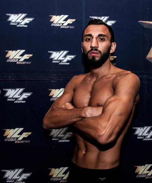 一拳打断鼻梁骨的人,一拳打断对手鼻梁骨