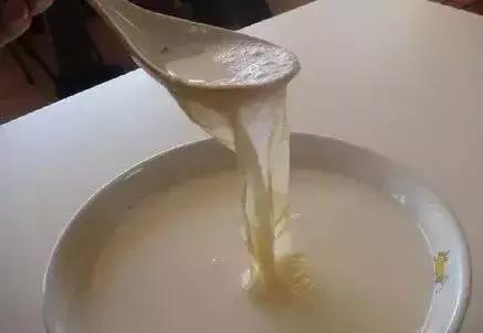 天津豆腐脑和东北豆腐脑区别,北方的豆腐脑和老豆腐是一样的吗