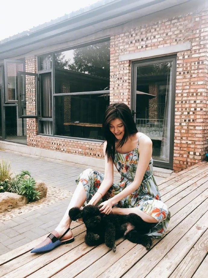 吴昕时尚穿搭夏季,吴昕迪丽热巴时尚穿搭