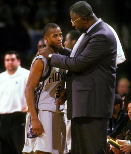 nba那些令人动容的时刻艾弗森,艾弗森在nba有多励志