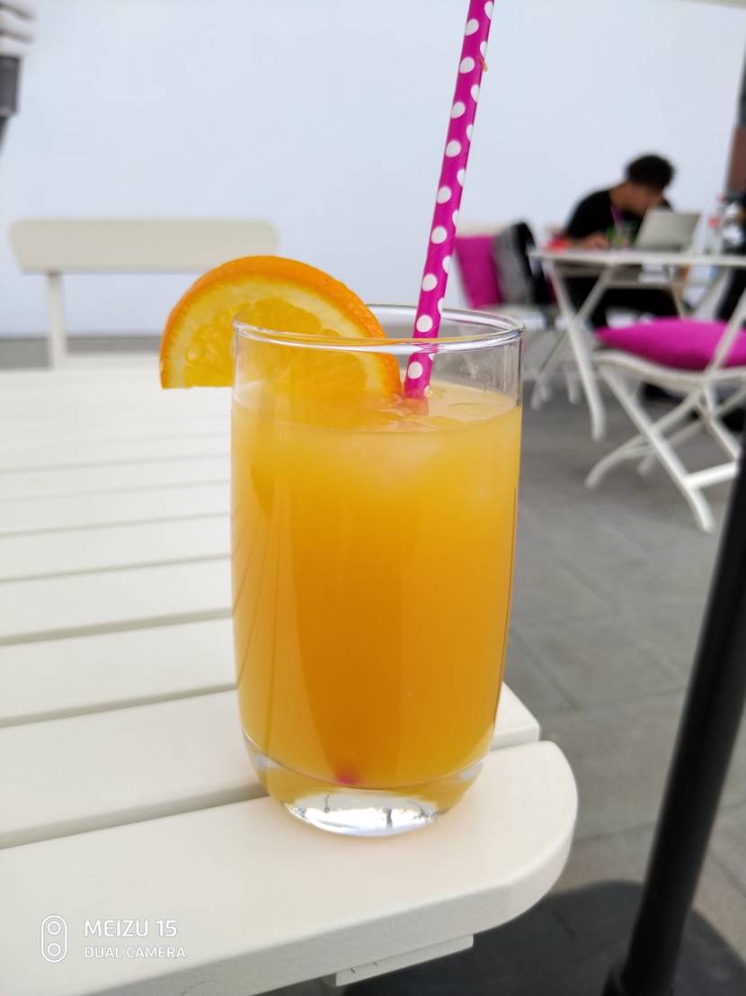 魅族15发布回忆完整,现在的魅族15还值得入手吗