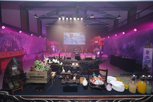 六年再次相聚,六年聚首