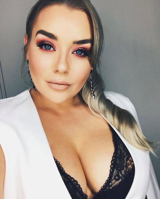 鍋氭ā鐗瑰悗鏀硅,鍋氫簡鍗佸嚑骞寸殑妯＄壒