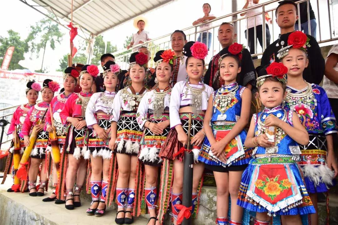 贵州凯里东方斗牛城斗牛大赛,贵州省凯里斗牛大赛