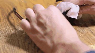 滚筒洗衣机脏东西跑出来,滚筒洗衣机怎么把脏衣服洗干净