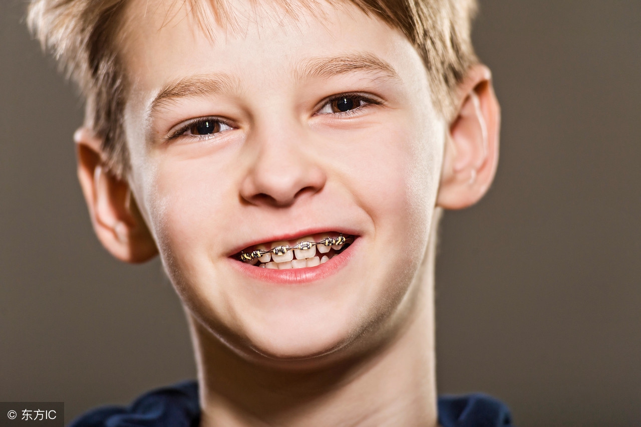 孩子换牙长歪了，如何才能让孩子安全度过换牙期？
