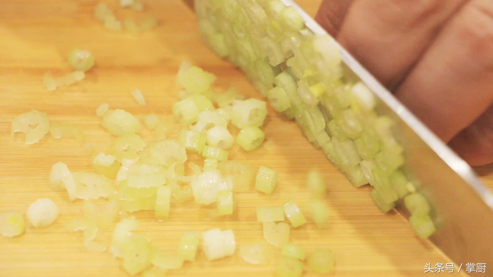 香干的几种简单特点吃法介绍,香干怎么做才好吃开胃又下饭