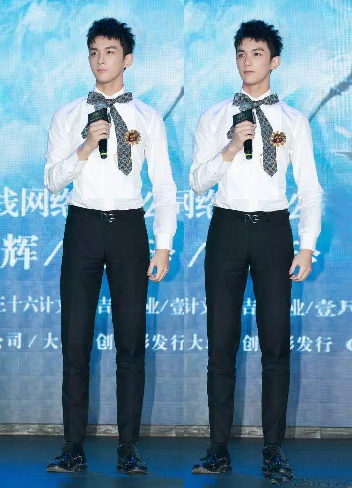 学刘雯宋茜杨幂孟美岐穿搭美翻了,刘雯孟美岐